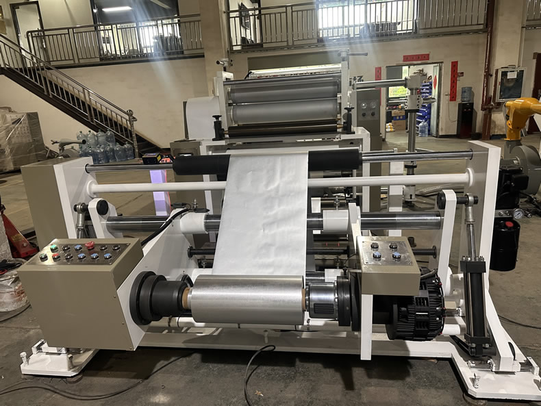 鋁箔紙壓紋分切機(jī)